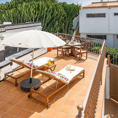 Villa Corralejo Bay Beachfront Corralejo By Holidays Home Екстериор снимка